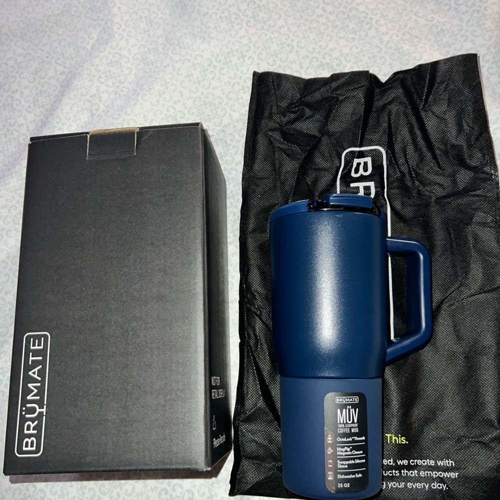 BrüMate MŪV Insulated Coffee Mug - Navy Blue 25oz
